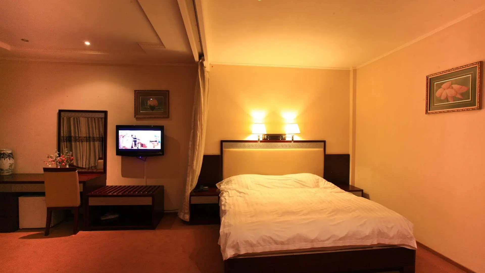 New Ocean Paradise Hotel Rotterdam